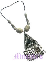 Indian ethnic necklace - click here for large view